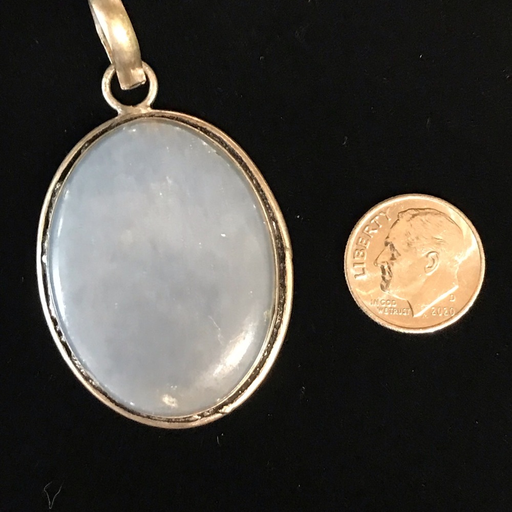 Angelite Pendant 🤍 - Picture 1 of 3